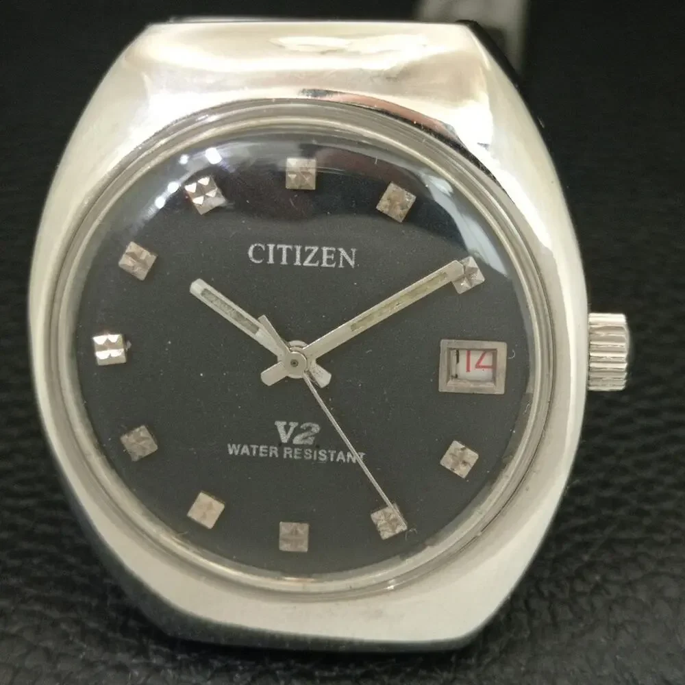 Vintage 1975 Citizen Manual Mens Silver Watch W/daydate & Black accents